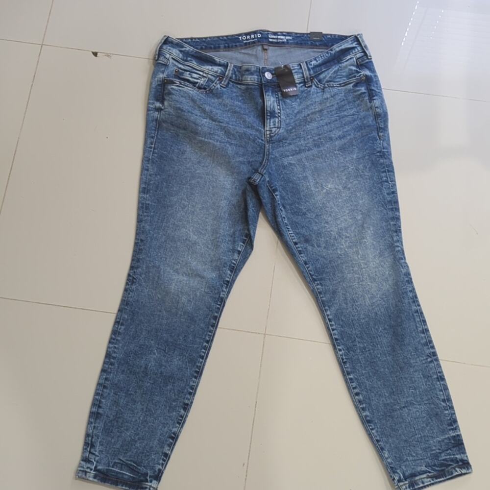 Torrid Perfect Skinny Ankle Vintage Stretch Jean Women's 16 Tall Curvy Mid Rise - Picture 3 of 8